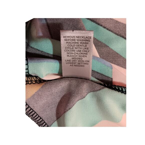 NEW AVENUE Long Maxi Dress Plus 26/28 3X Stretchy Vacation Career Travel Flowy - Picture 10 of 13